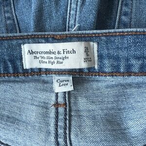 Abercrombie & Fitch Blue Jeans 90 sl straight curve size 28s